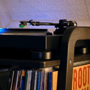 F - turntable stand